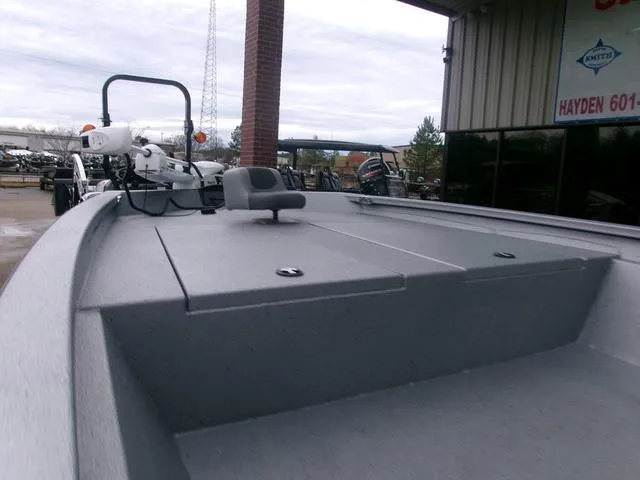 Slide: The Image of Xpress H210B 2025 - 6