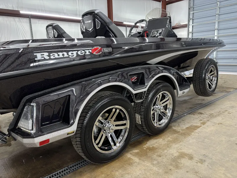 Slide: The Image of Ranger Z521 2025 - 11