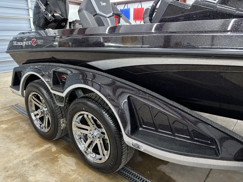 Slide: The Image of Ranger Z521 2025 - 13