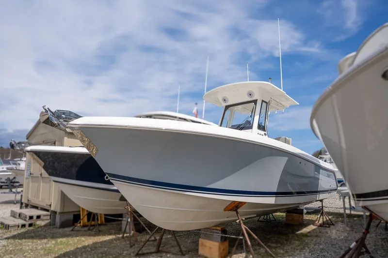 Slide: The Image of Pursuit S 248 Sport 2025 - 1