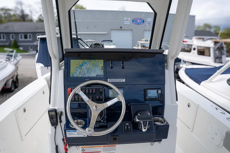 Slide: The Image of Pursuit S 248 Sport 2025 - 12