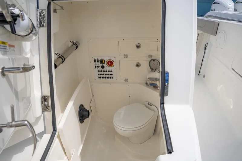 Slide: The Image of Pursuit S 248 Sport 2025 - 19