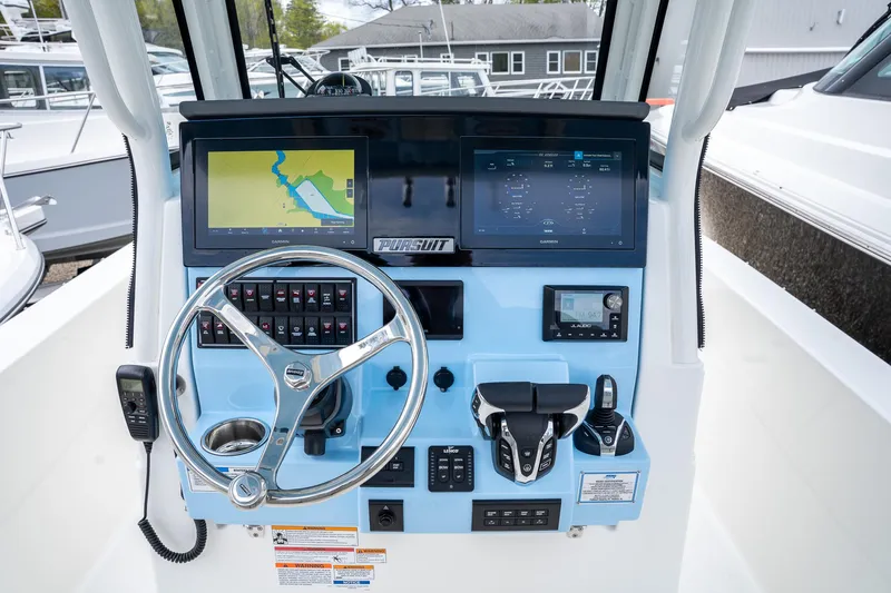 Slide: The Image of Pursuit S 268 Sport 2025 - 10