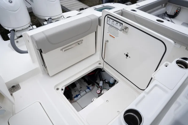 Slide: The Image of Pursuit S 268 Sport 2025 - 20