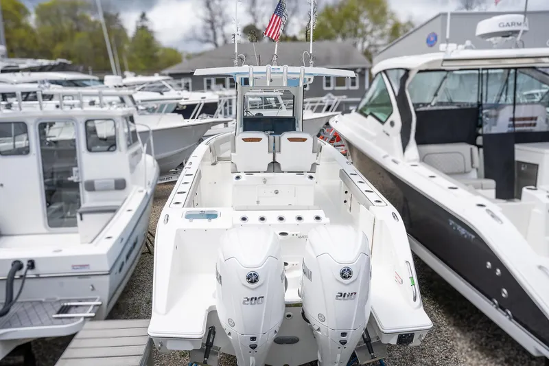 Slide: The Image of Pursuit S 268 Sport 2025 - 5