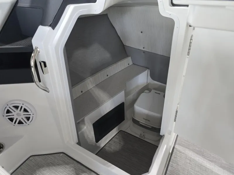 Slide: The Image of Cobalt R8 2025 - 10