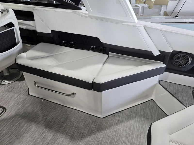 Slide: The Image of Cobalt R8 2025 - 11