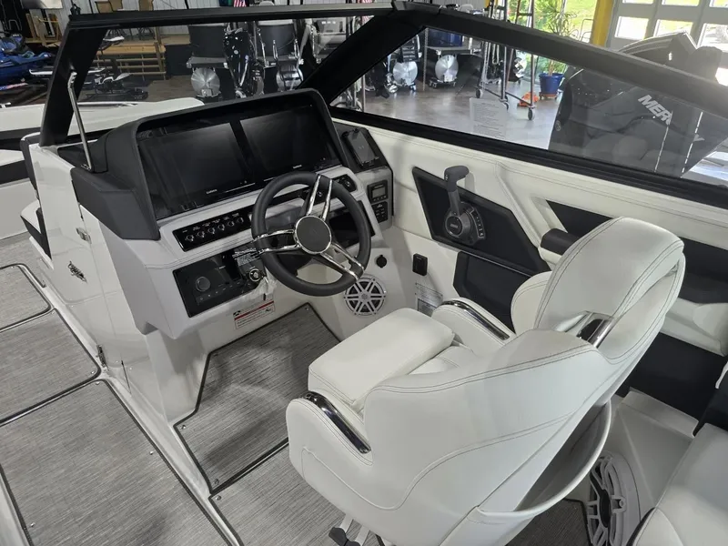 Slide: The Image of Cobalt R8 2025 - 12