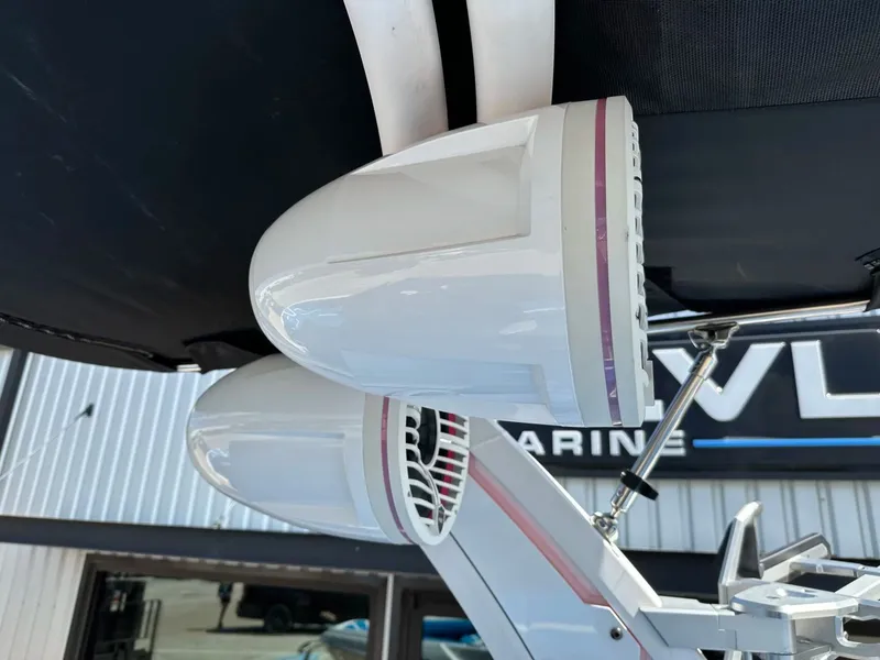 Slide: The Image of Tigé 25ZX 2022 - 45