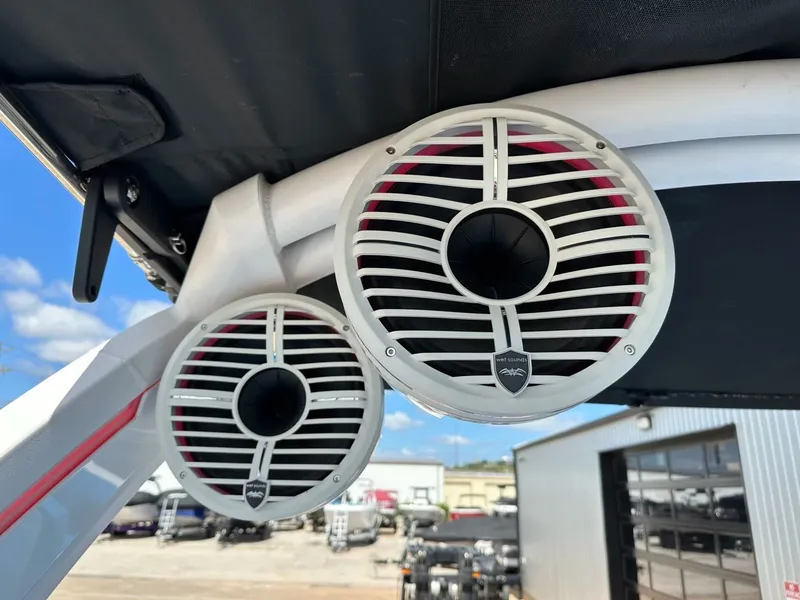 Slide: The Image of Tigé 25ZX 2022 - 46