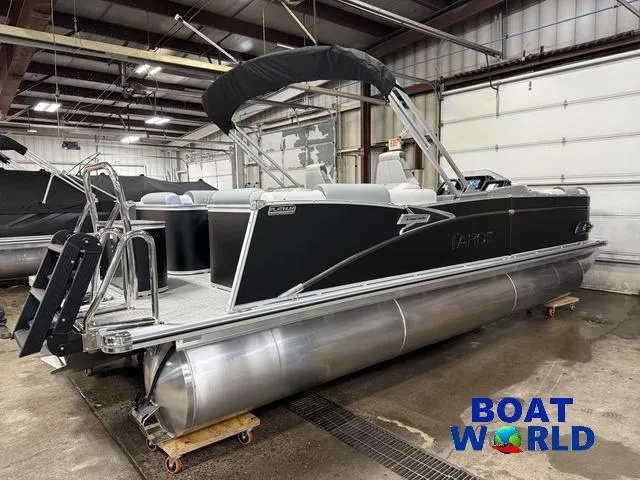 Slide: The Image of Tahoe Cascade 2385 Quad Lounge & Honda 4-Stroke EFI 2025 - 47