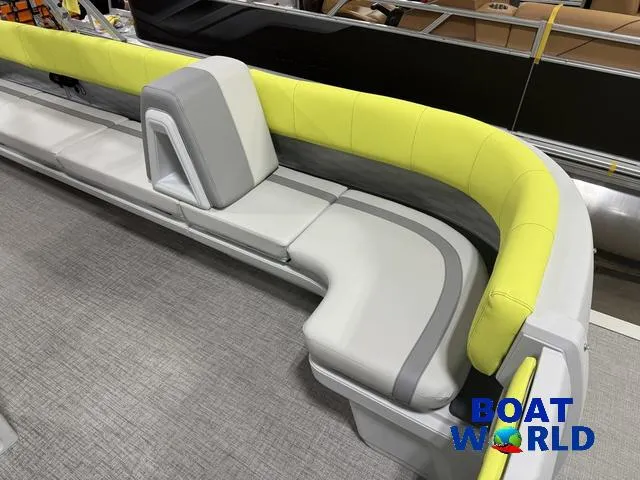 Slide: The Image of Tahoe Aura 2185 Quad Lounge & 75HP 4-Stroke EFI 2025 - 10