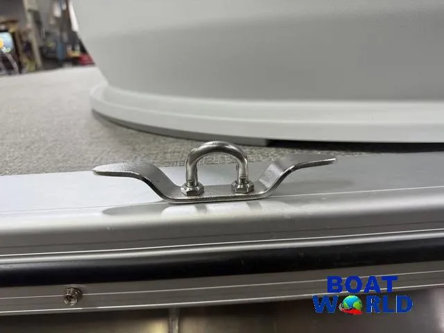 Slide: The Image of Tahoe Aura 2185 Quad Lounge & 75HP 4-Stroke EFI 2025 - 35