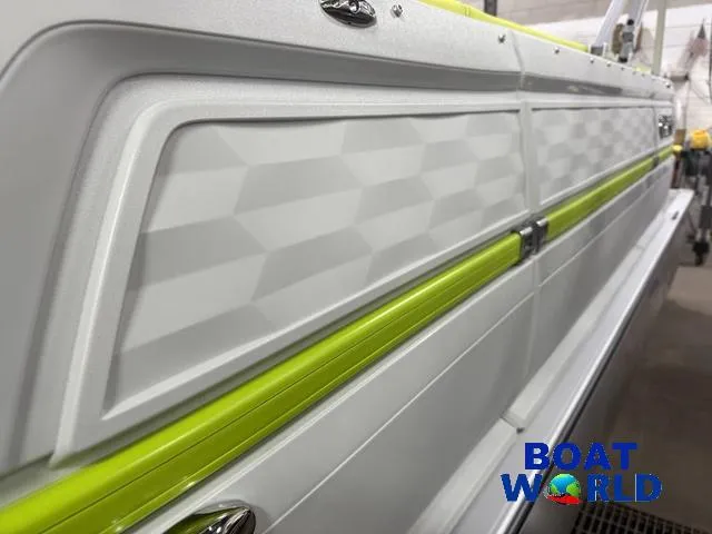 Slide: The Image of Tahoe Aura 2185 Quad Lounge & 75HP 4-Stroke EFI 2025 - 38