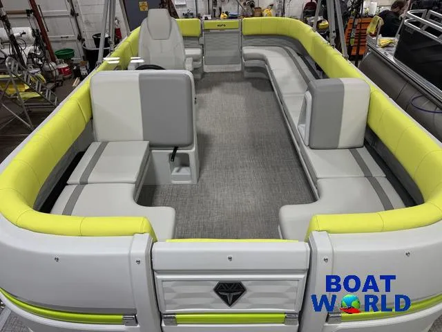 Slide: The Image of Tahoe Aura 2185 Quad Lounge & 75HP 4-Stroke EFI 2025 - 8