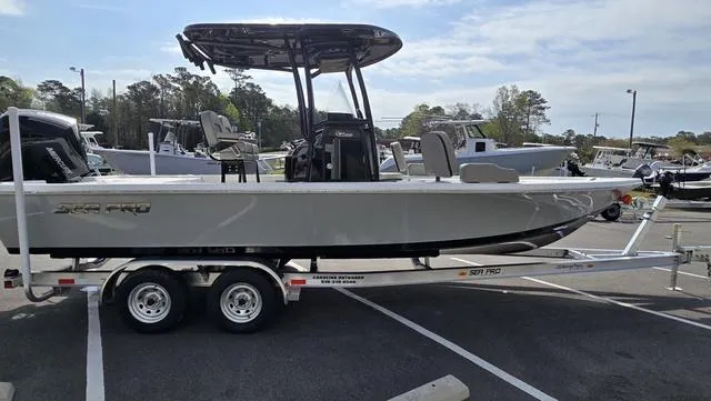 Slide: The Image of Sea Pro 250 Bay 2024 - 19