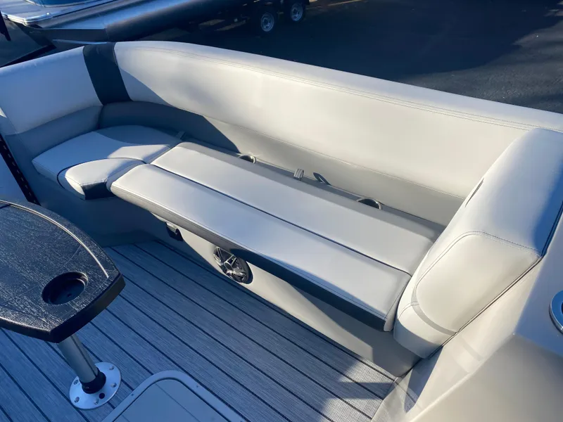 Slide: The Image of SunCatcher Select 324RC 2025 - 18