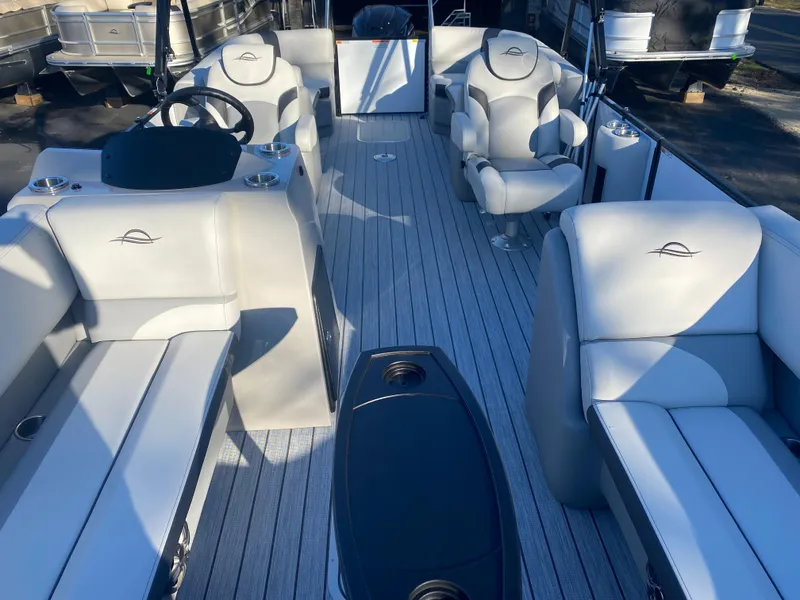 Slide: The Image of SunCatcher Select 324RC 2025 - 23