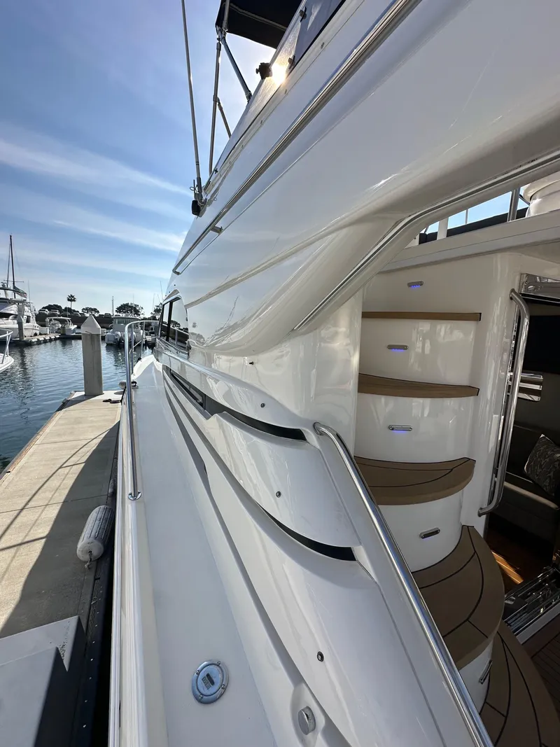 Slide: The Image of Fairline Phantom 42 1998 - 31