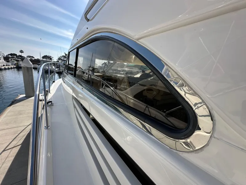 Slide: The Image of Fairline Phantom 42 1998 - 32