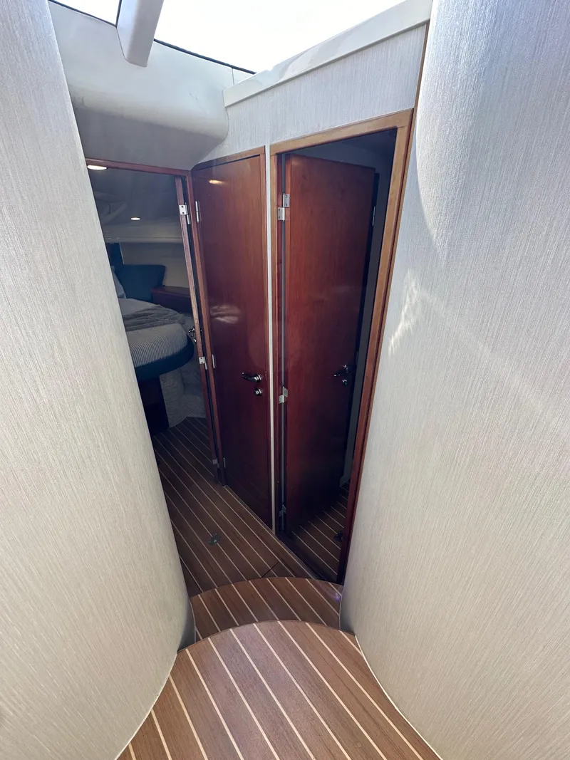 Slide: The Image of Fairline Phantom 42 1998 - 70