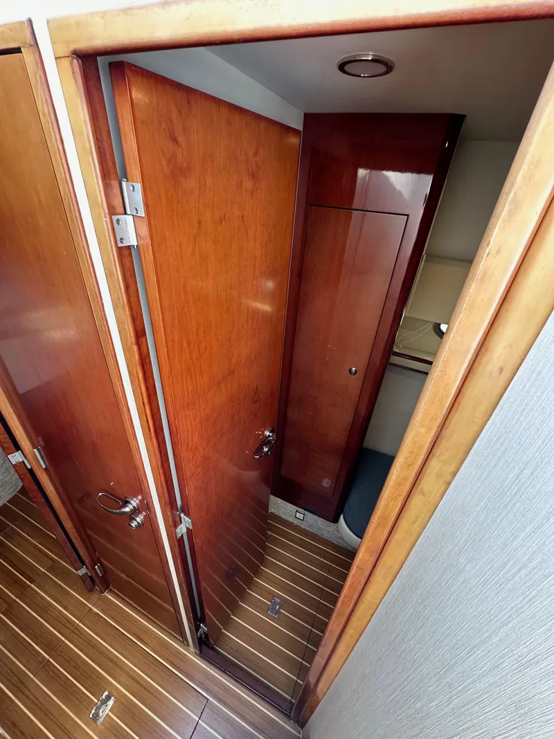 Slide: The Image of Fairline Phantom 42 1998 - 71