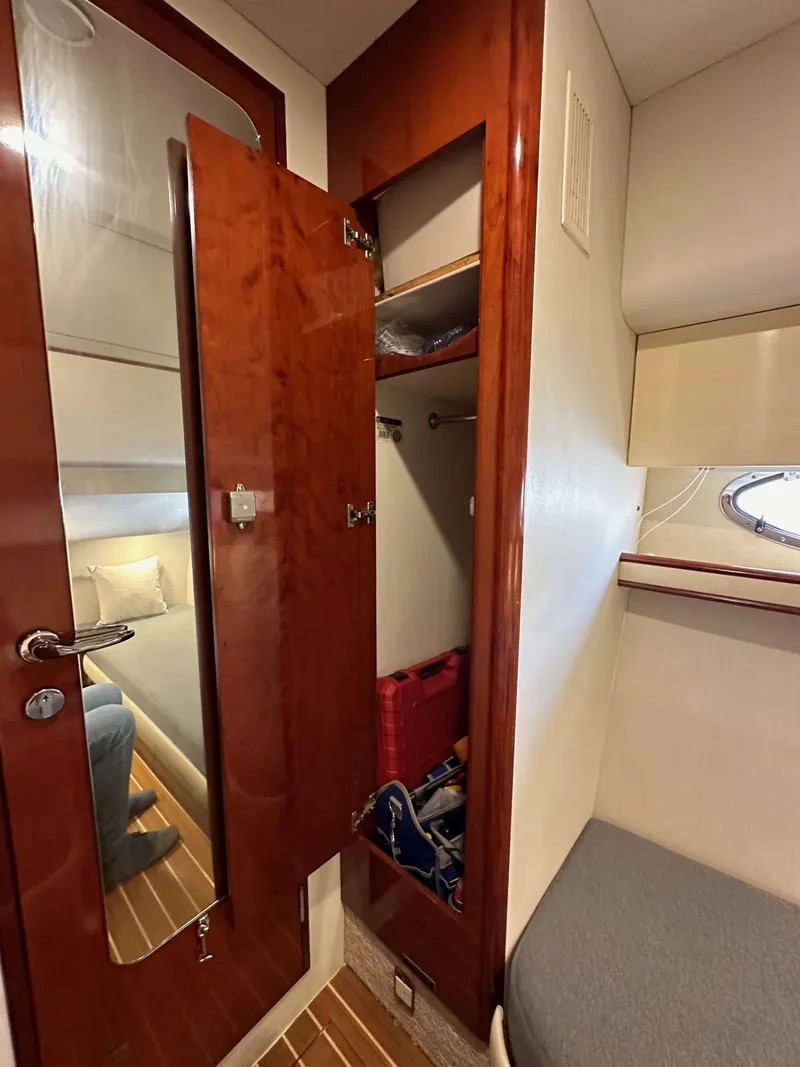 Slide: The Image of Fairline Phantom 42 1998 - 76