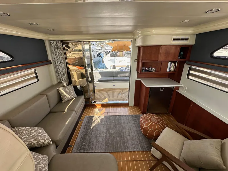 Slide: The Image of Fairline Phantom 42 1998 - 98
