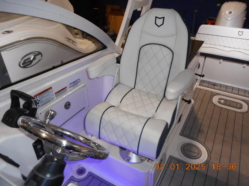 Slide: The Image of Helm Chair - 22