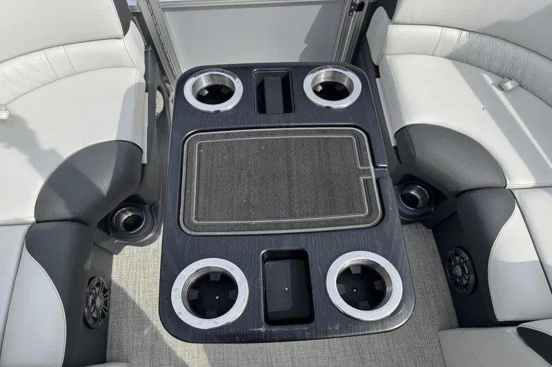 Slide: The Image of Avalon LSZ2185QL 2024 - 30