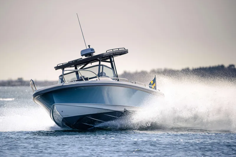 Slide: The Image of Nimbus T9 - 14