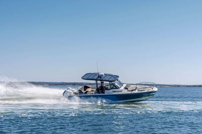 Slide: The Image of Nimbus T9 - 15