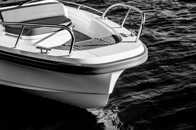 Slide: The Image of Nimbus T9 - 7