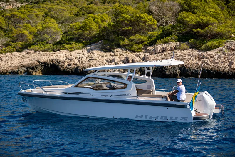 Slide: The Image of Nimbus Weekender 9 - 6