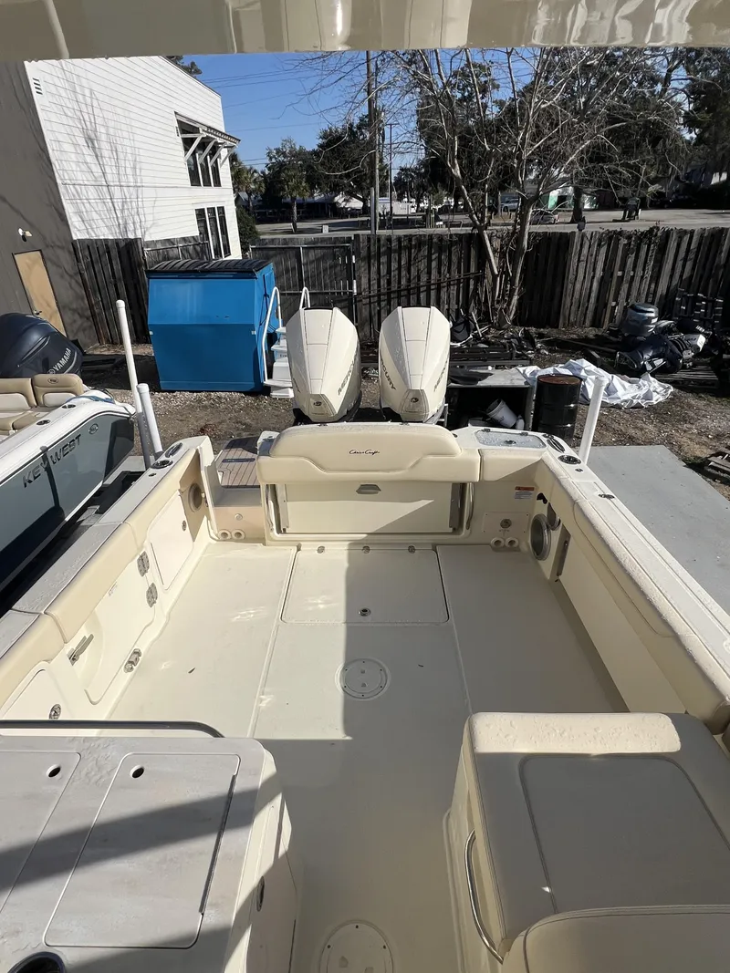 Slide: The Image of Chris-Craft Calypso 28 2025 - 6