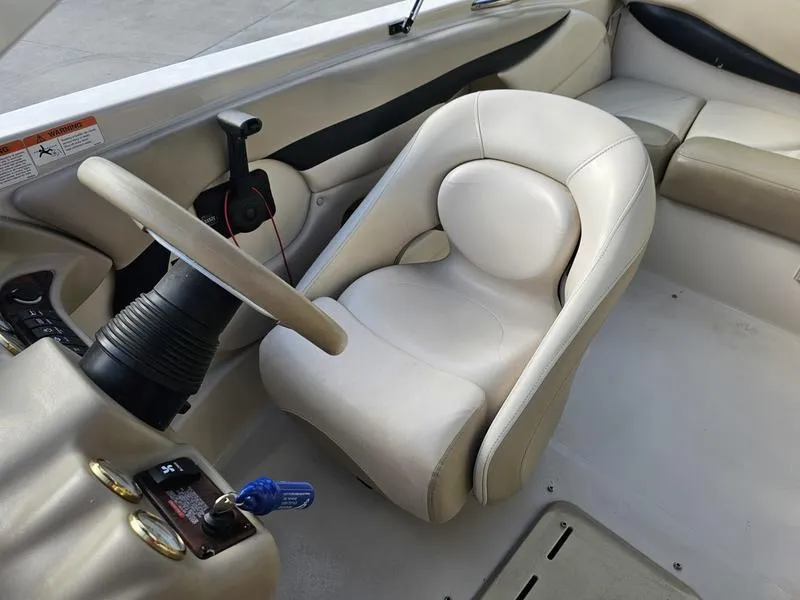 Slide: The Image of Glastron 185GX 2005 - 12