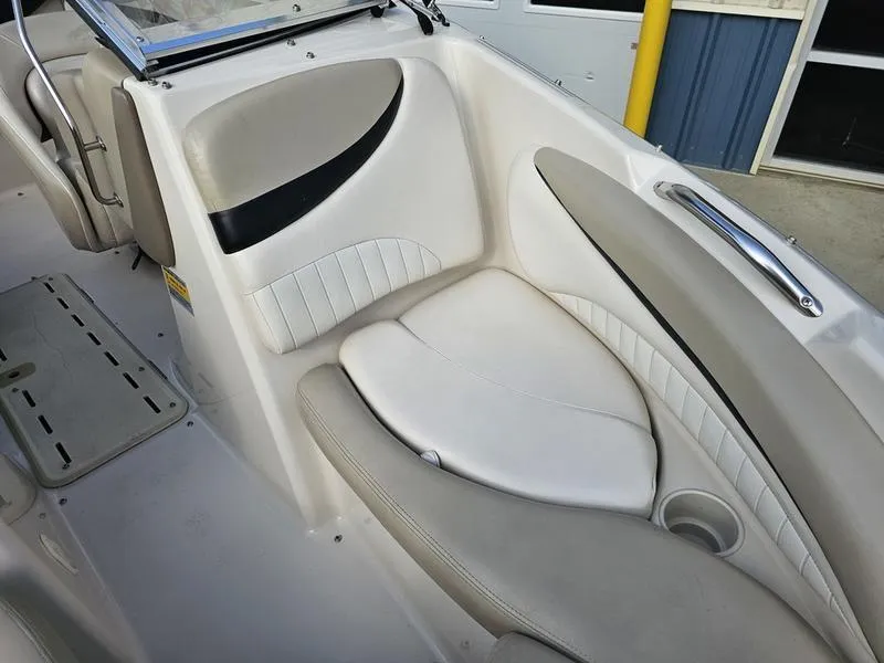 Slide: The Image of Glastron 185GX 2005 - 15