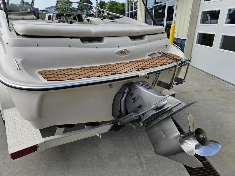 Slide: The Image of Glastron 185GX 2005 - 4