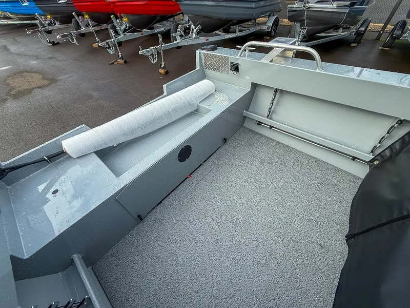 Slide: The Image of Hewescraft 180 Sportsman 2025 - 14