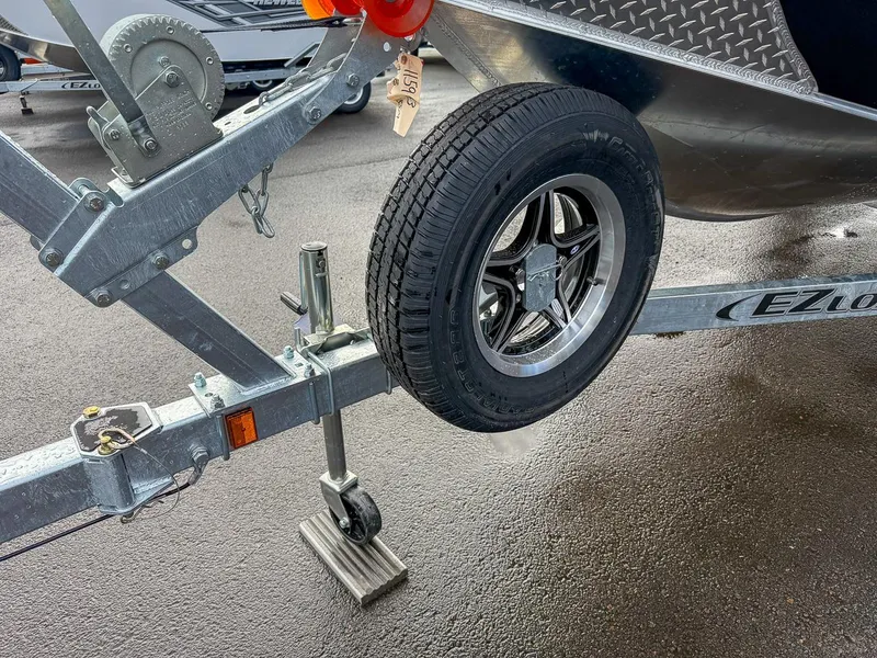 Slide: The Image of Hewescraft 180 Sportsman 2025 - 17