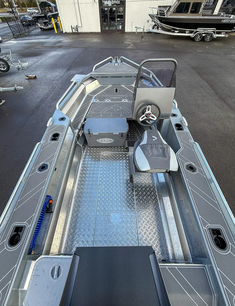 Slide: The Image of Stabi-Craft 1550 Frontier 2025 - 17