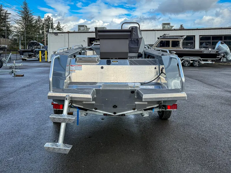 Slide: The Image of Stabi-Craft 1550 Frontier 2025 - 4