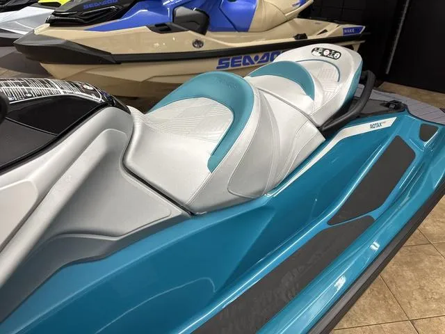 Slide: The Image of Sea-Doo GTX 2025 - 14