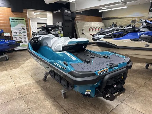 Slide: The Image of Sea-Doo GTX 2025 - 3