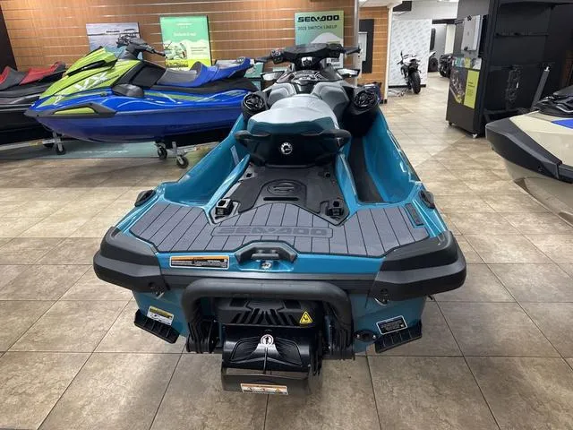 Slide: The Image of Sea-Doo GTX 2025 - 4