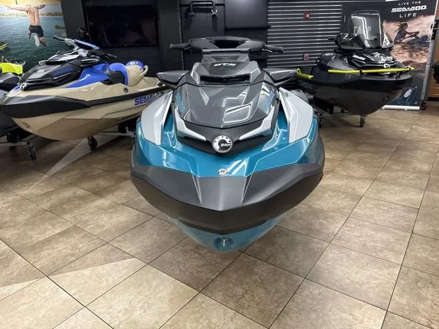 Slide: The Image of Sea-Doo GTX 2025 - 8