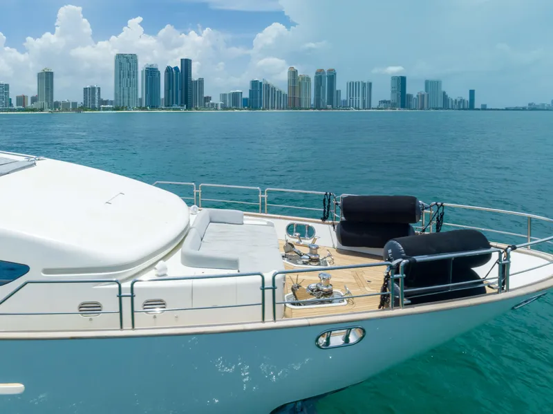 Slide: The Image of Azimut 116 2012 - 107