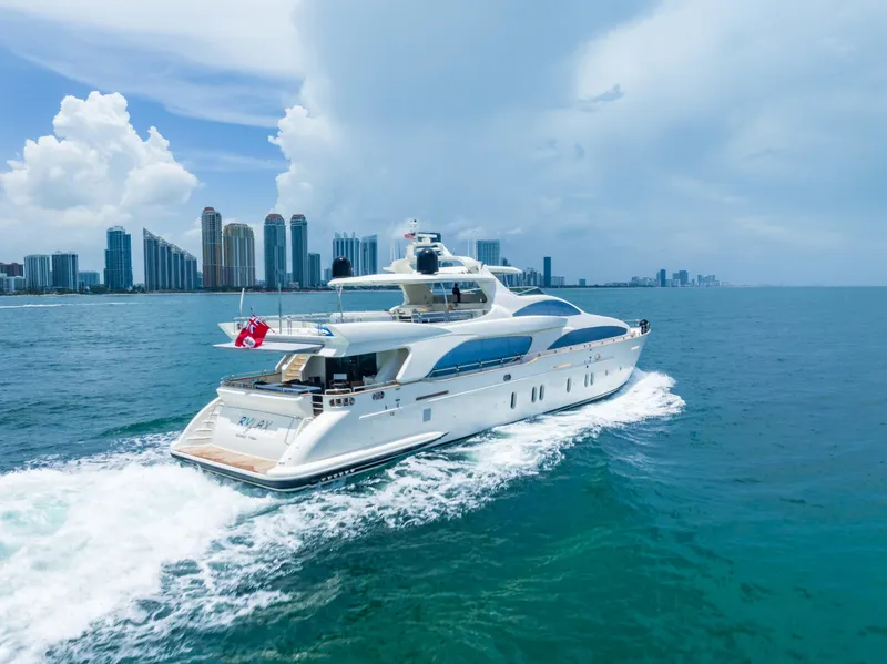 Slide: The Image of Azimut 116 2012 - 110