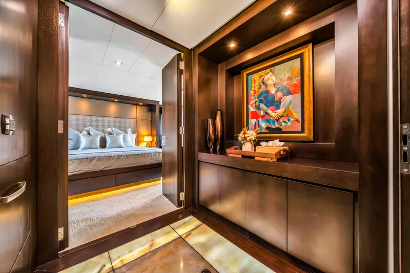 Slide: The Image of Azimut 116 2012 - 51