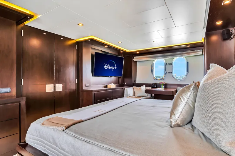 Slide: The Image of Azimut 116 2012 - 57